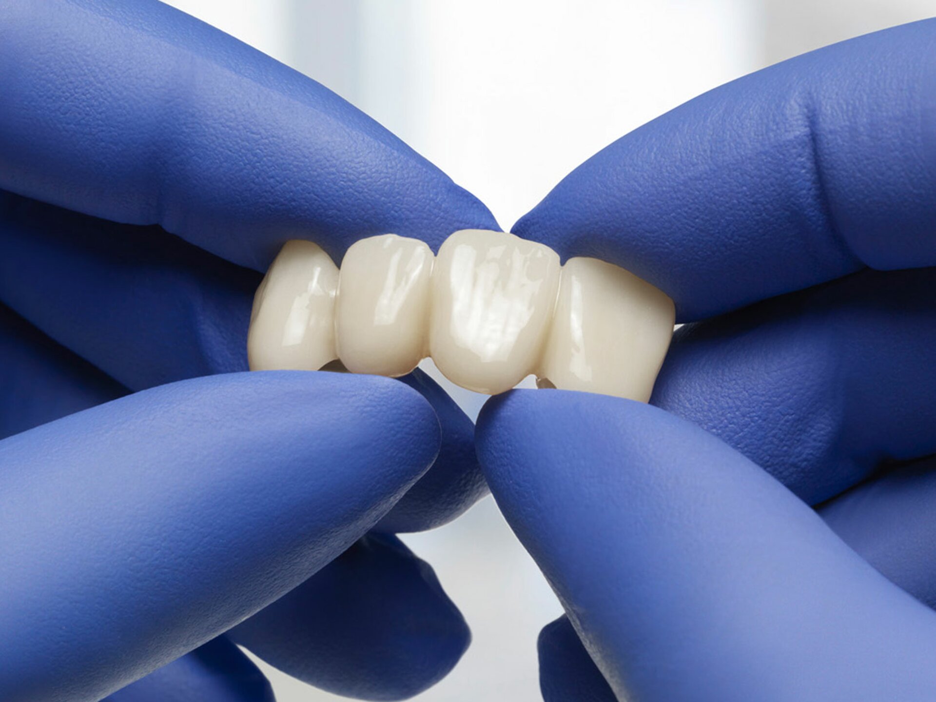 TF Multilayered Zirconia dental laboratory solution